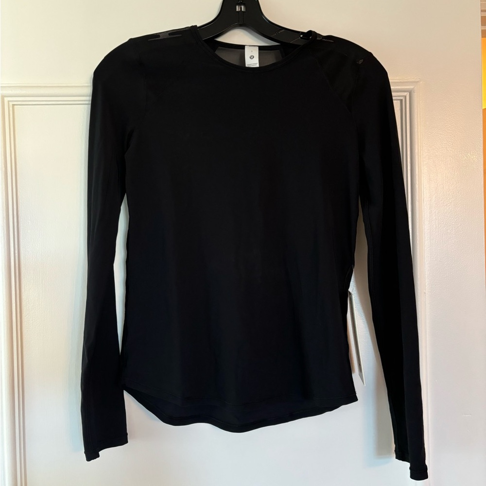 Lululemon Athletica Black Fitted Long Sleeve Tee